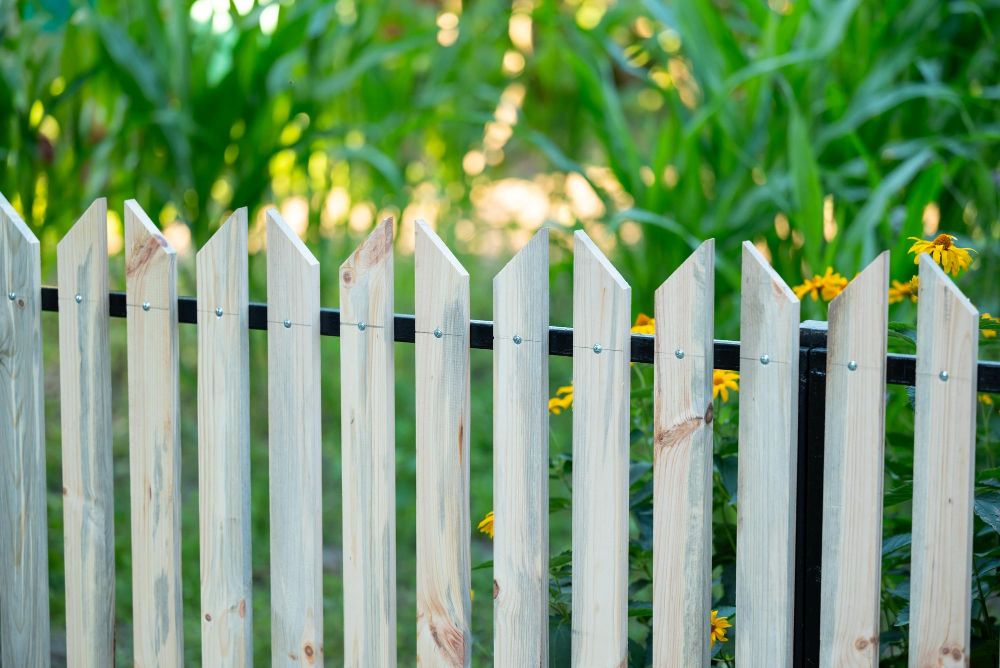 Płot ogrodowy