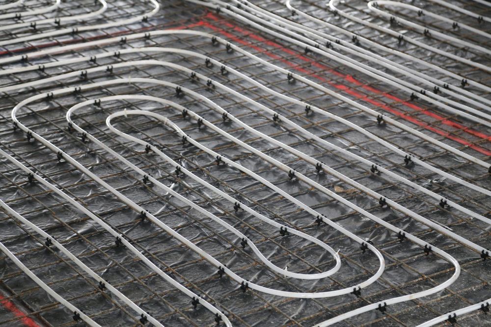 Układanie ogrzewania podłogowego