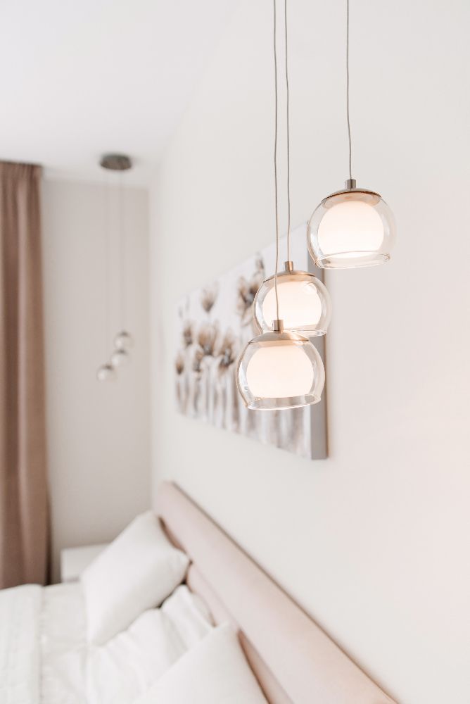 Lampki wiszące do sypialni